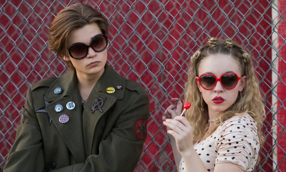 Netflix's<em> Everything Sucks</em> sees drama students and AV club members team up to make a movie. Netflix