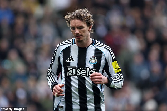 Striker Nick Woltemade has struggled to adapt to playing as a central midfielder for Newcastle