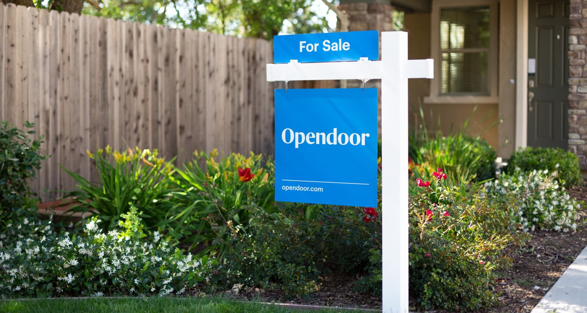 Opendoor buys Doma closing, escrow business to lower mortgage refinance costs