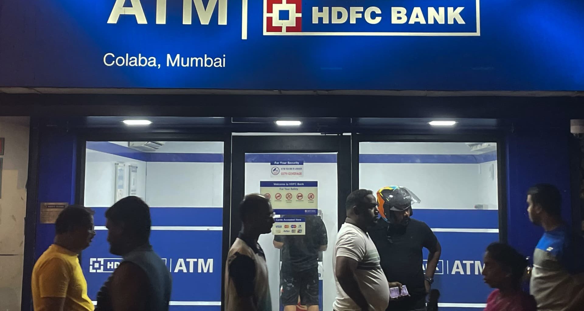HDFC Bank shares fall over 5% as part-time chair of India’s largest private bank resigns over 'ethics'