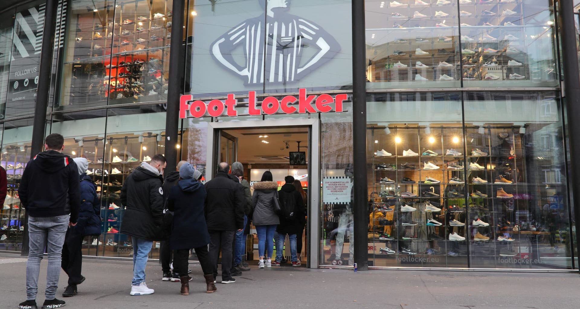 Dick's Sporting Goods (DKS) earnings Q4 2025