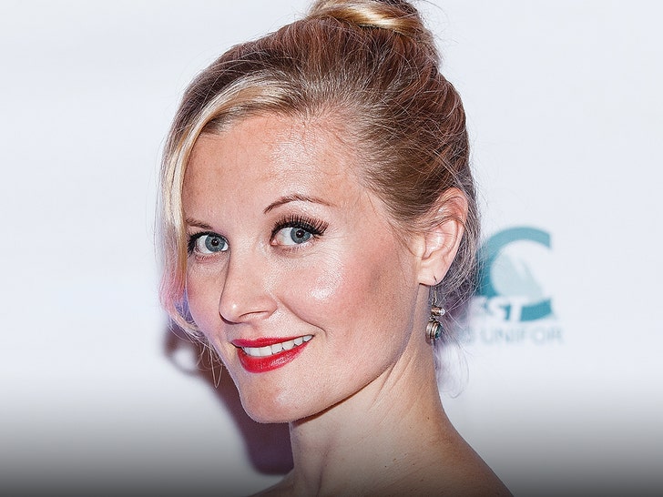 Carrie-Anne-Fleming-main-getty-1