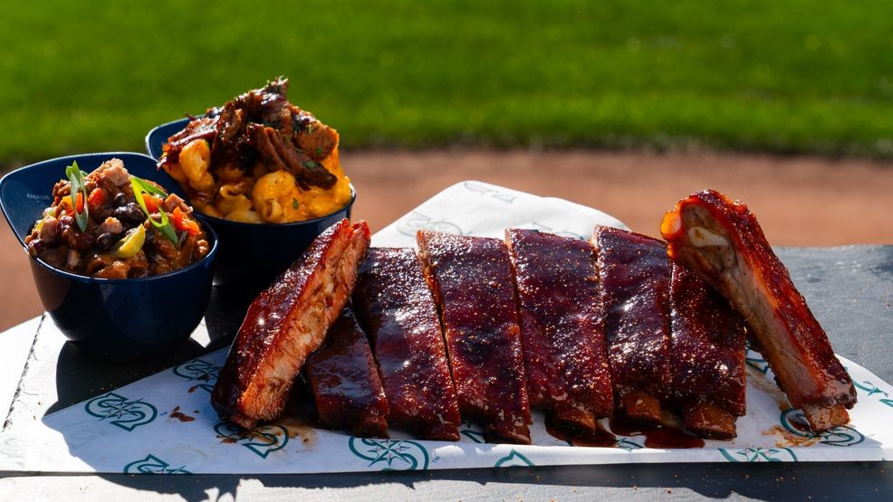 Rolling Smoke, Rib Platter.{ }(Seattle Mariners)