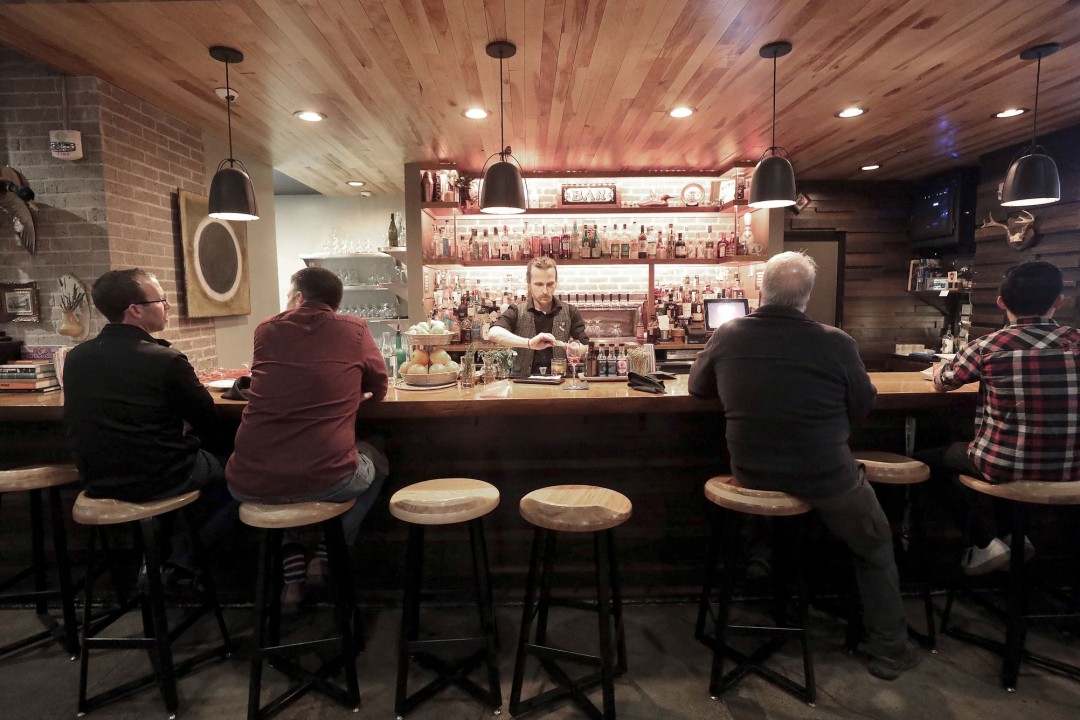 Restaurants Grapple With New Drinking Habits