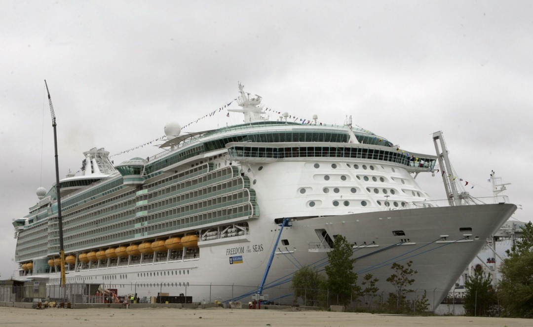Royal Caribbean Cancels 20+ Cruises