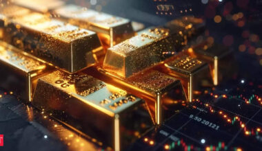 Gold rate prediction: Gold price prediction: Gold rate to hit record highs or there will be volatile phase? Check Bullion experts' comments