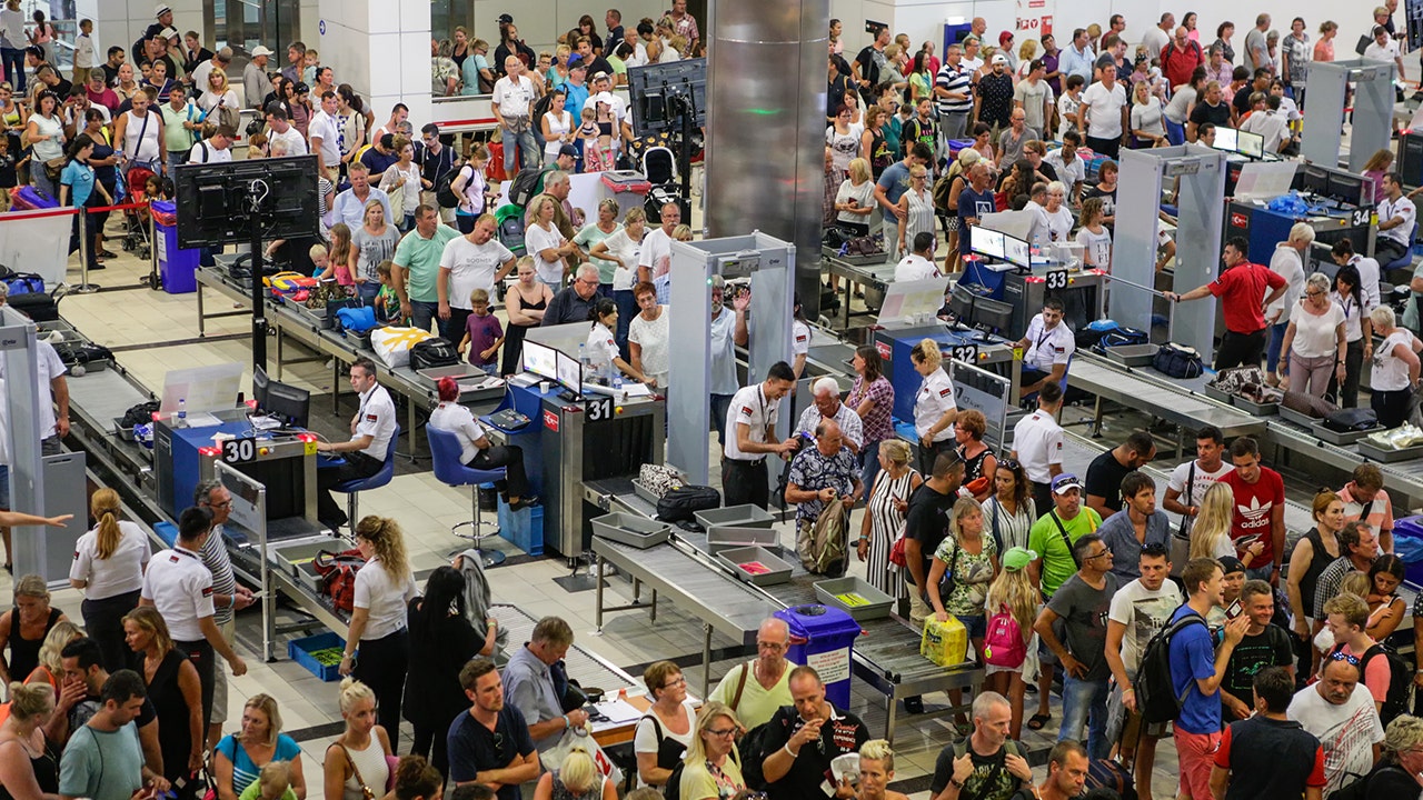 US airlines expect 171 million spring travelers in record season this year