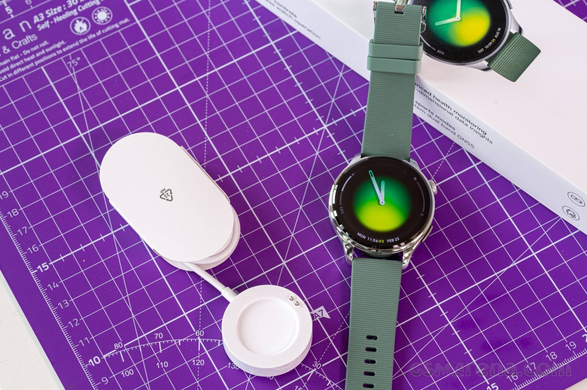 Xiaomi Watch 5 unboxing