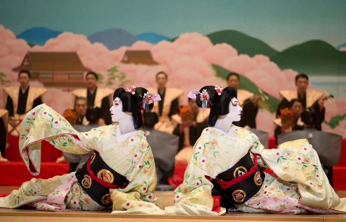 Ryusei Yokohama and Ryo Yoshizawa play friends and rivals in the Japanese epic Kokuho.