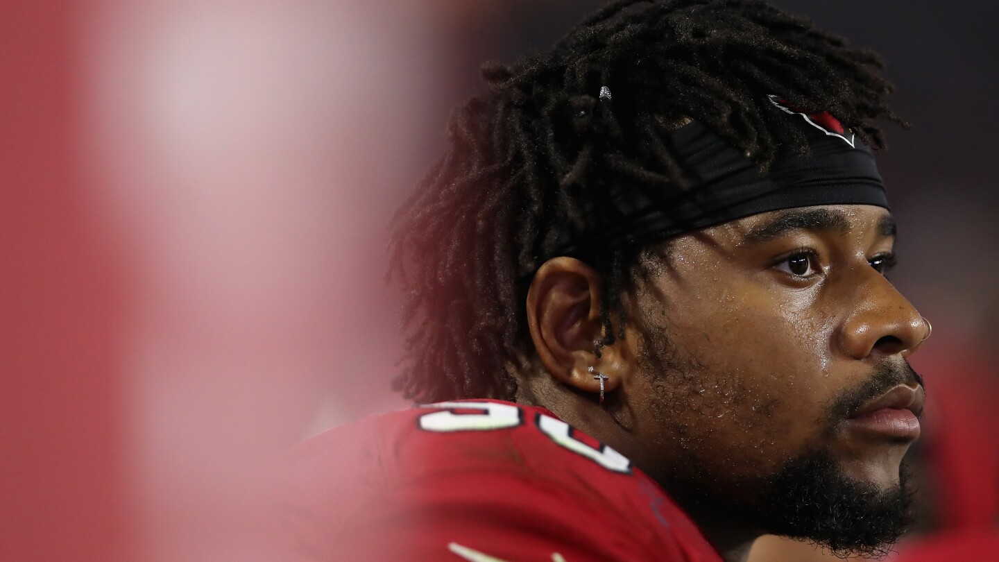 Former first-rounder Robert Nkemdiche was arrested after suspected shoplifting incident