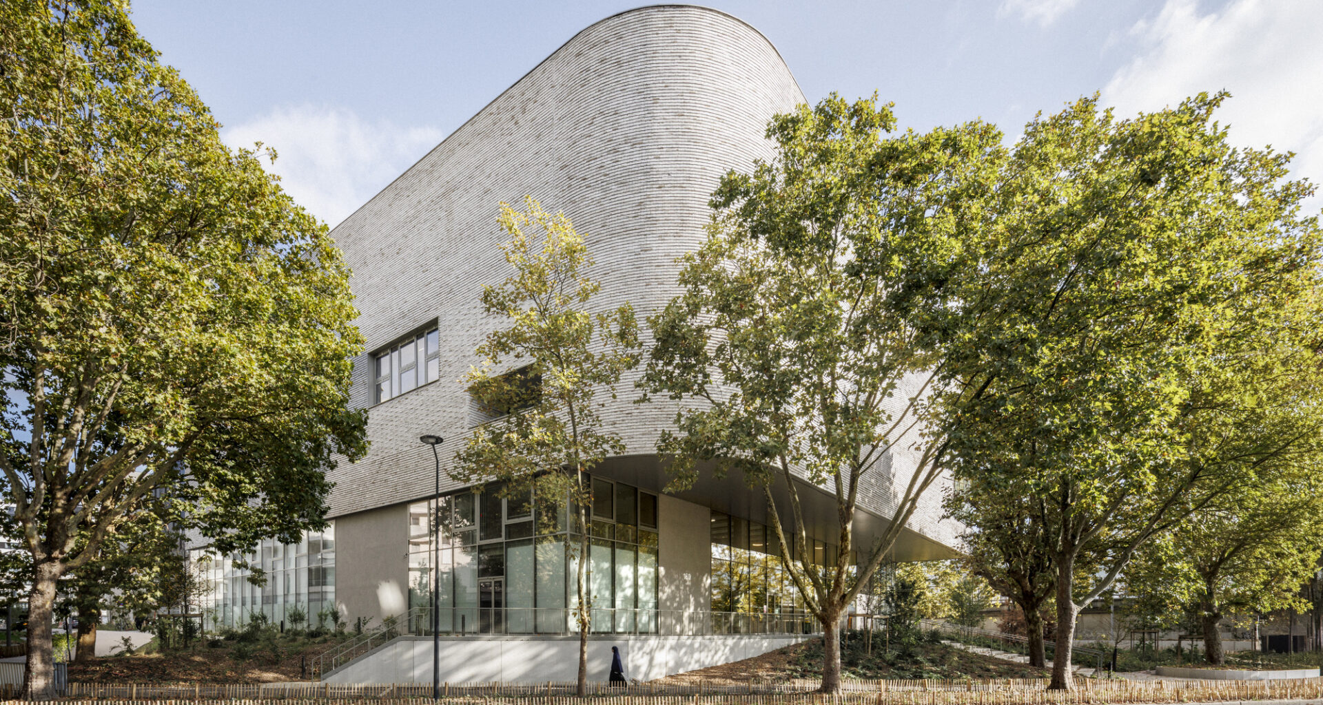 Marie-José Pérec Sports Complex / ANMA