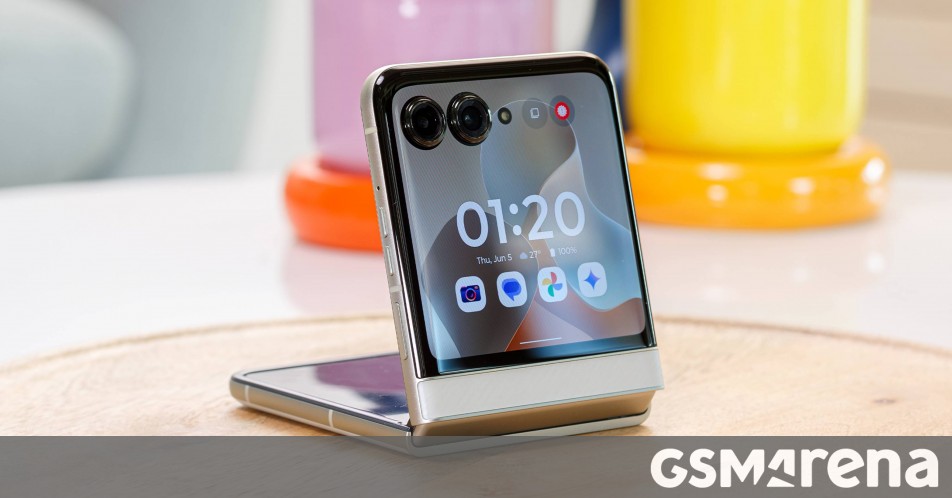 Motorola Razr 70 specifications revealed via TENAA listing