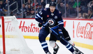 Sabres acquire Stanley, Schenn from Jets ahead of trade deadline
