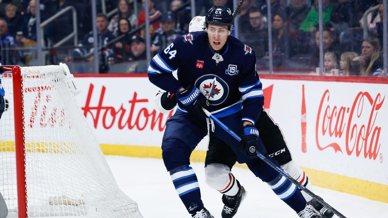 Sabres acquire Stanley, Schenn from Jets ahead of trade deadline