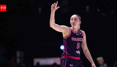 Paige Bueckers sends a heartwarming message to teammates following Breeze’s unfortunate Unrivaled defeat | NBA News