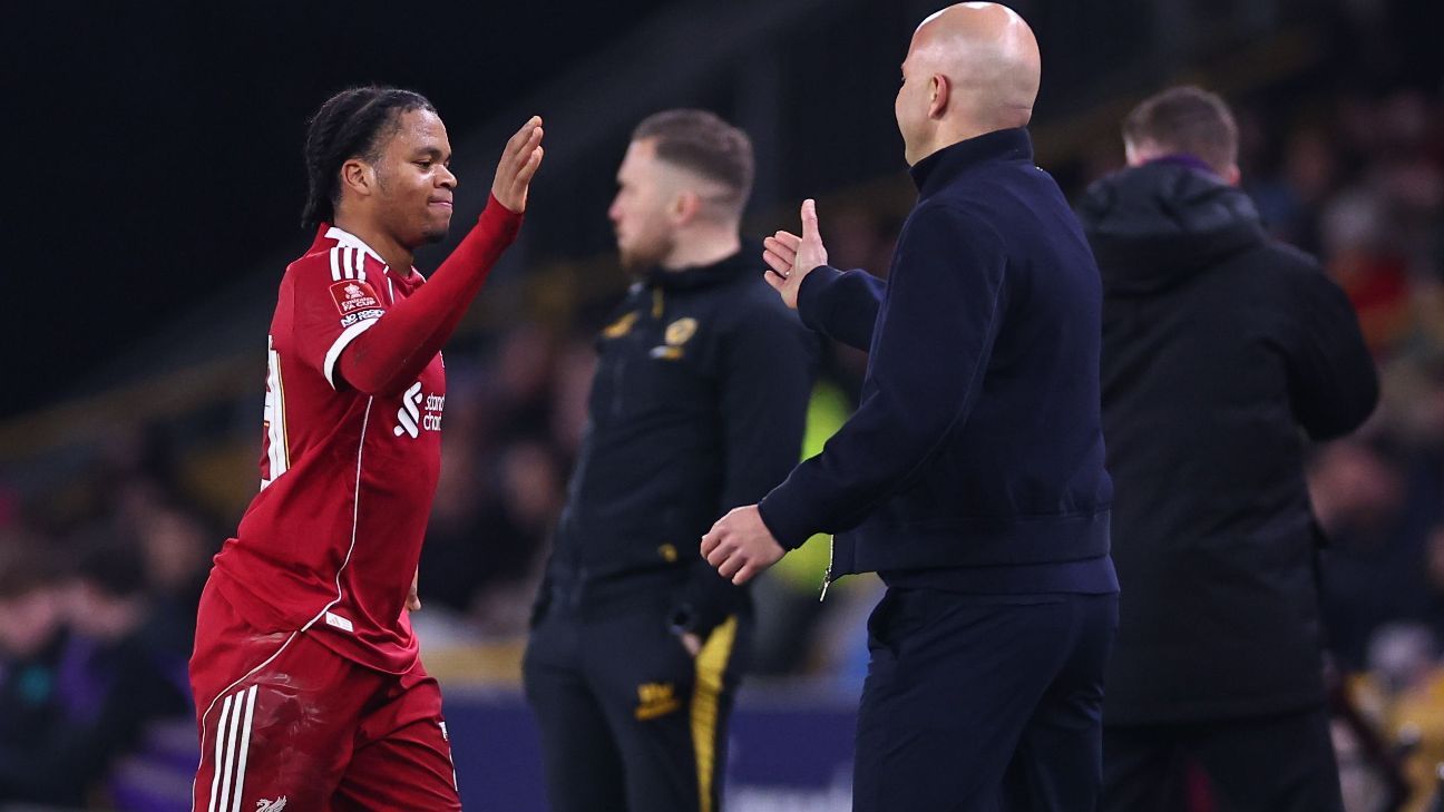 Arne Slot hails 'special' Rio Ngumoha as Liverpool beat Wolves