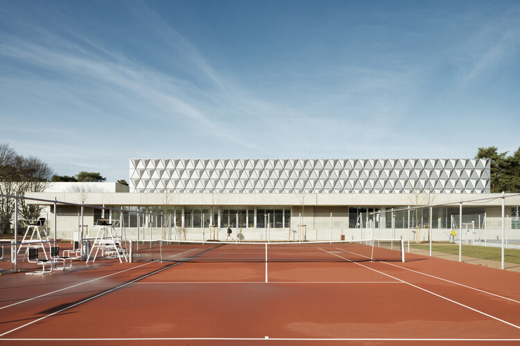 Sporting Vichy / Comte & Vollenweider - Exterior Photography