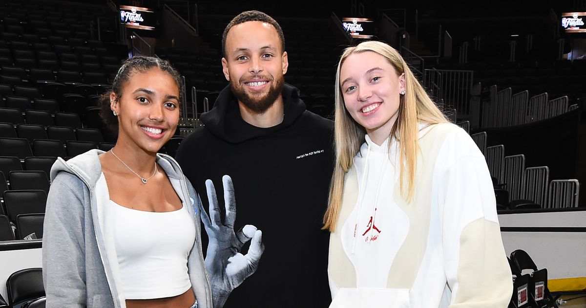 Paige Bueckers makes her feelings clear on Steph Curry after star went 'crazy'