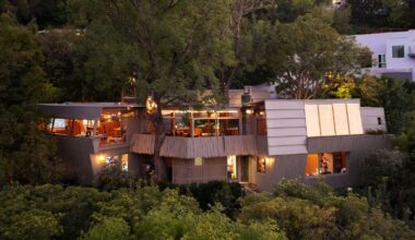 Rudolph Schindler’s Kallis House Just Hit the Market in L.A. for $7M