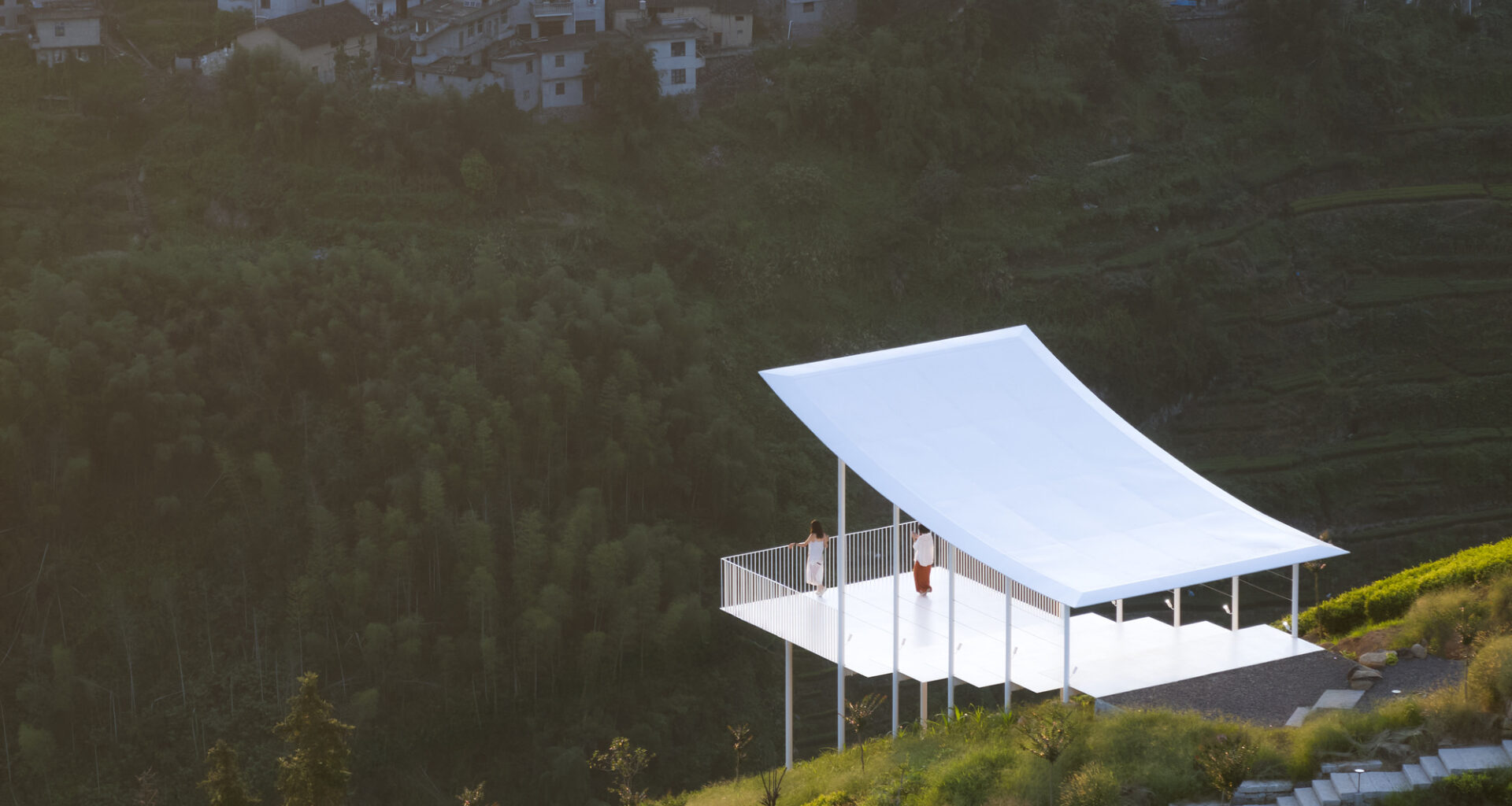 Floating Pavilion / Studio RE+N