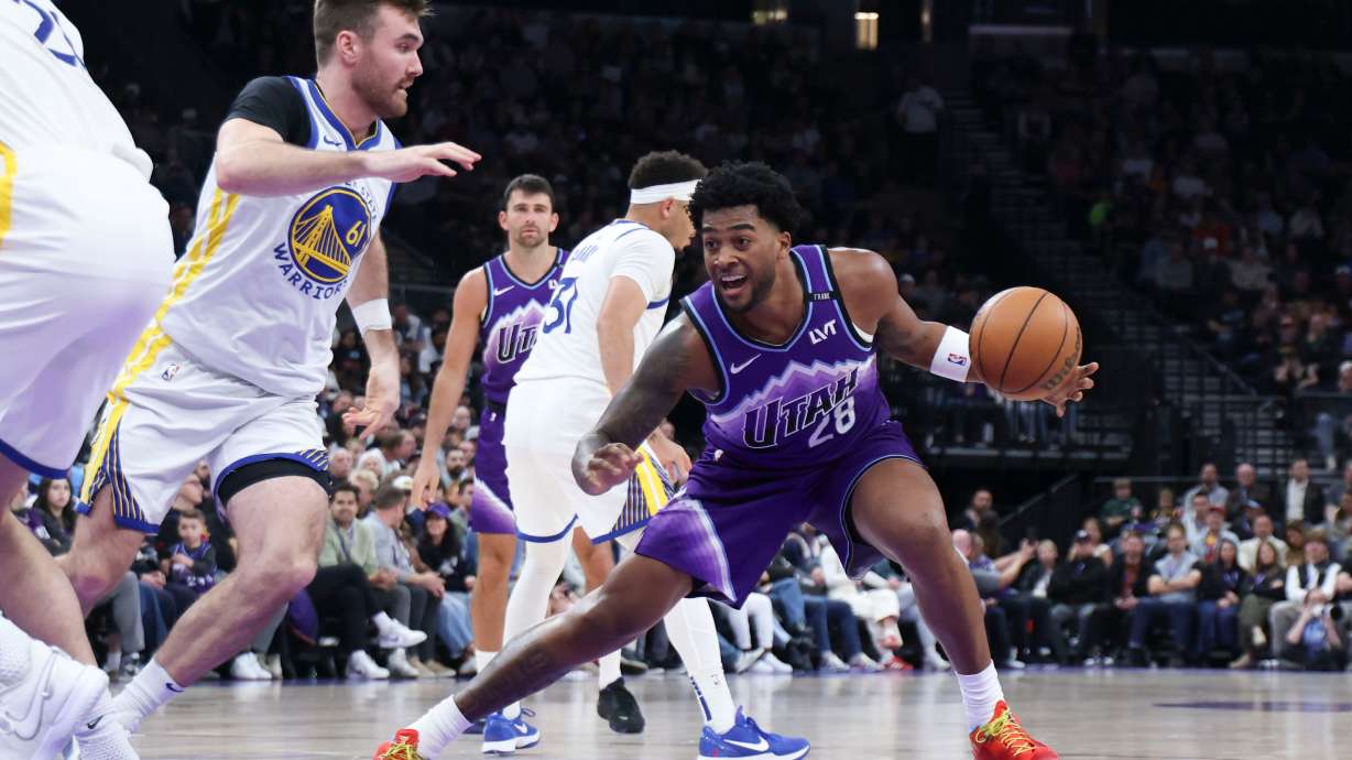 Sensabaugh scores 21, Hinson makes go-ahead 3 as depleted Jazz stun Warriors