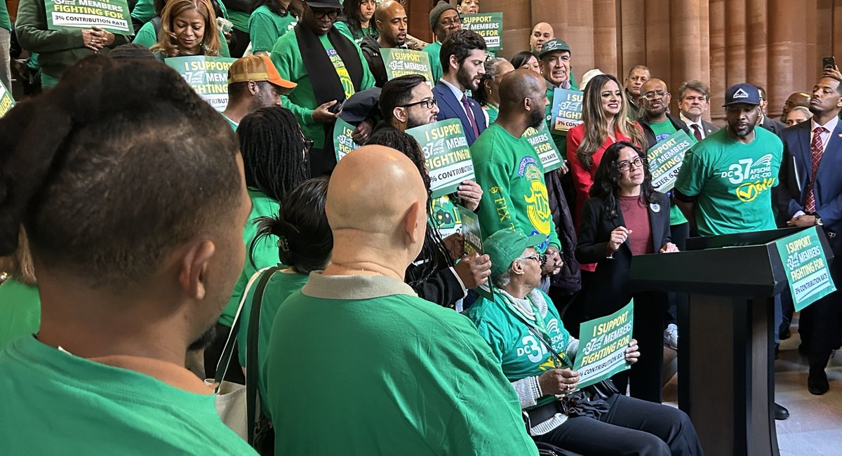 Big unions want to sweeten pensions. Albany is rallying with them.