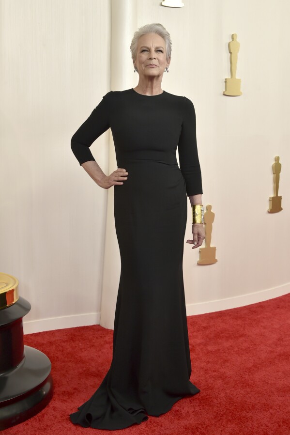 Jamie Lee Curtis arrives at the Oscars on Sunday, March 10, 2024, at the Dolby Theatre in Los Angeles. (Photo by Richard Shotwell/Invision/AP)