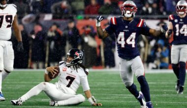 Source: Commanders agree with edge rusher K'Lavon Chaisson