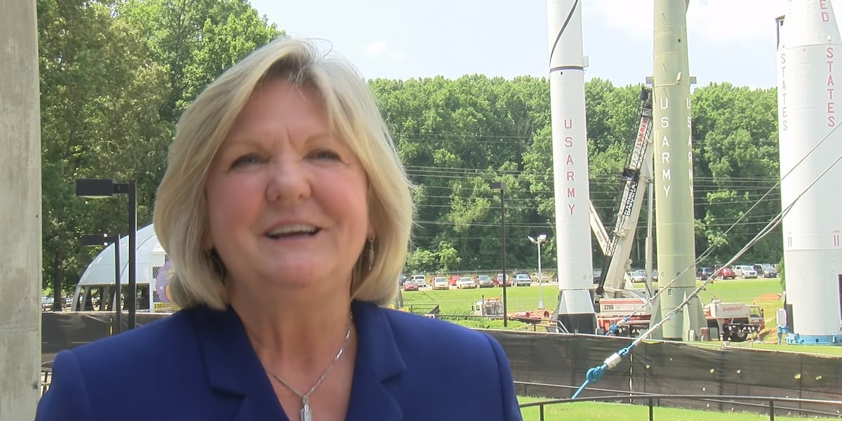 Former CEO of Space and Rocket Center, Deborah Barnhart, has died