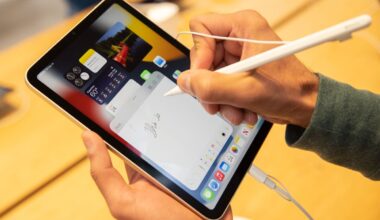 Apple’s Foldable iPhone to Offer iPad-Style Interface, Side-by-Side Apps