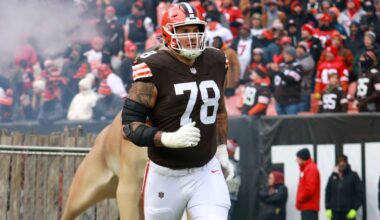 Browns releasing starting OT Jack Conklin, source says