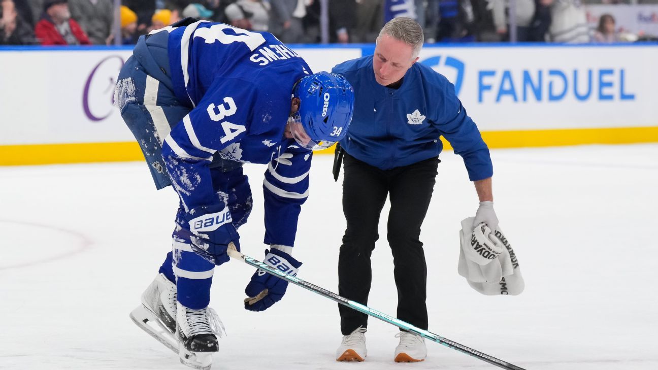 Maple Leafs' Auston Matthews exits after knee-on-knee hit