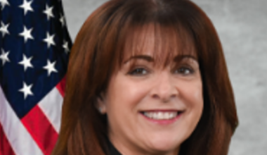 Florida police chief, deputy city managers depart