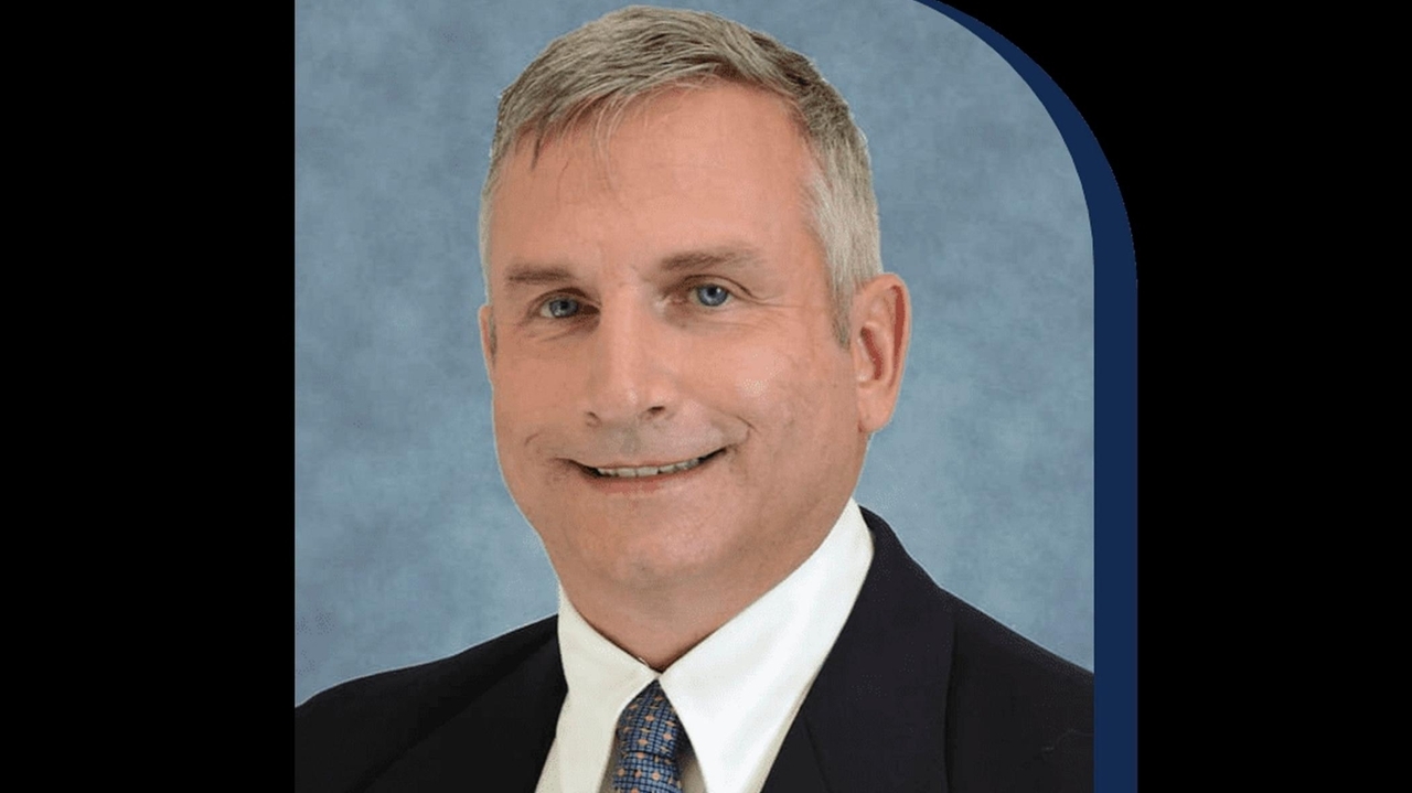 State fines Long Island neurosurgeon Dr. Salvatore Palumbo for falsely claiming to vaccinate his child