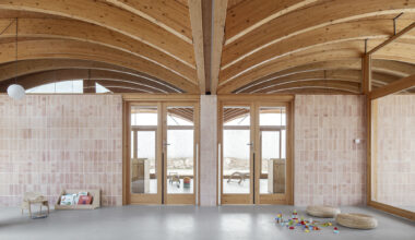 Nursery School in Muro / BOS Arquitectes