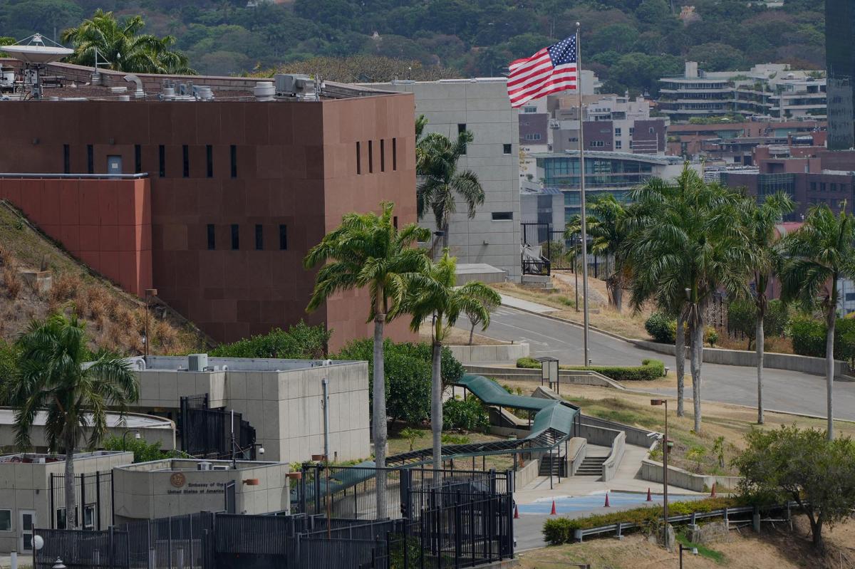 American flag raised at US Embassy in Venezuela for the 1st time since 2019