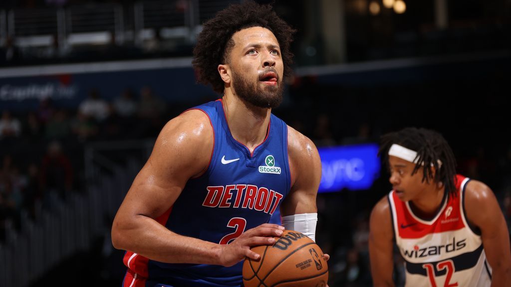 Pistons guard Cade Cunningham leaves game with back spasms