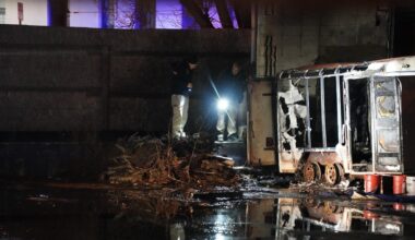 Man's body found inside burned-out trailer in Freeport