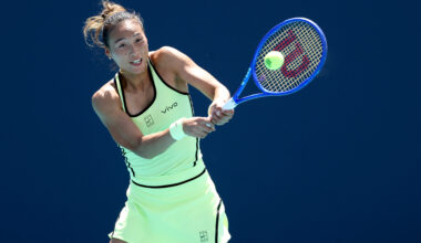 Zheng handles Stephens, Keys next at the Miami Open