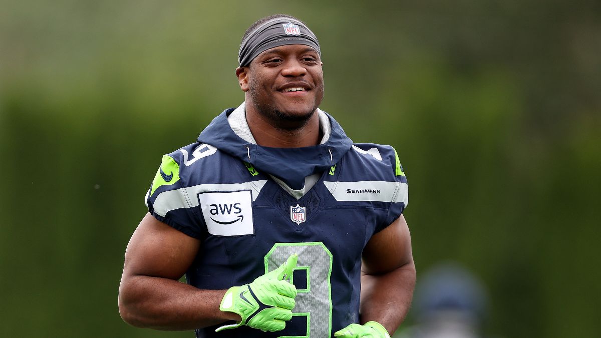 Seahawks May Have a Familiar Face Replace Kenneth Walker III