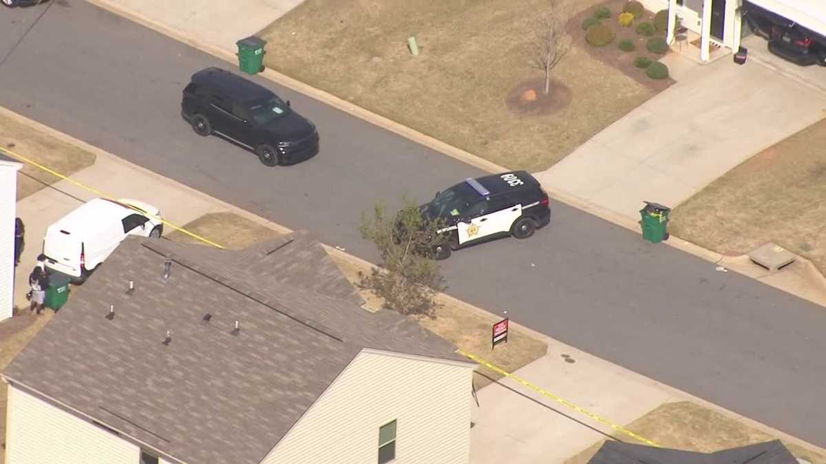 Shooting death under investigation in Spartanburg County neighborhood, deputies say