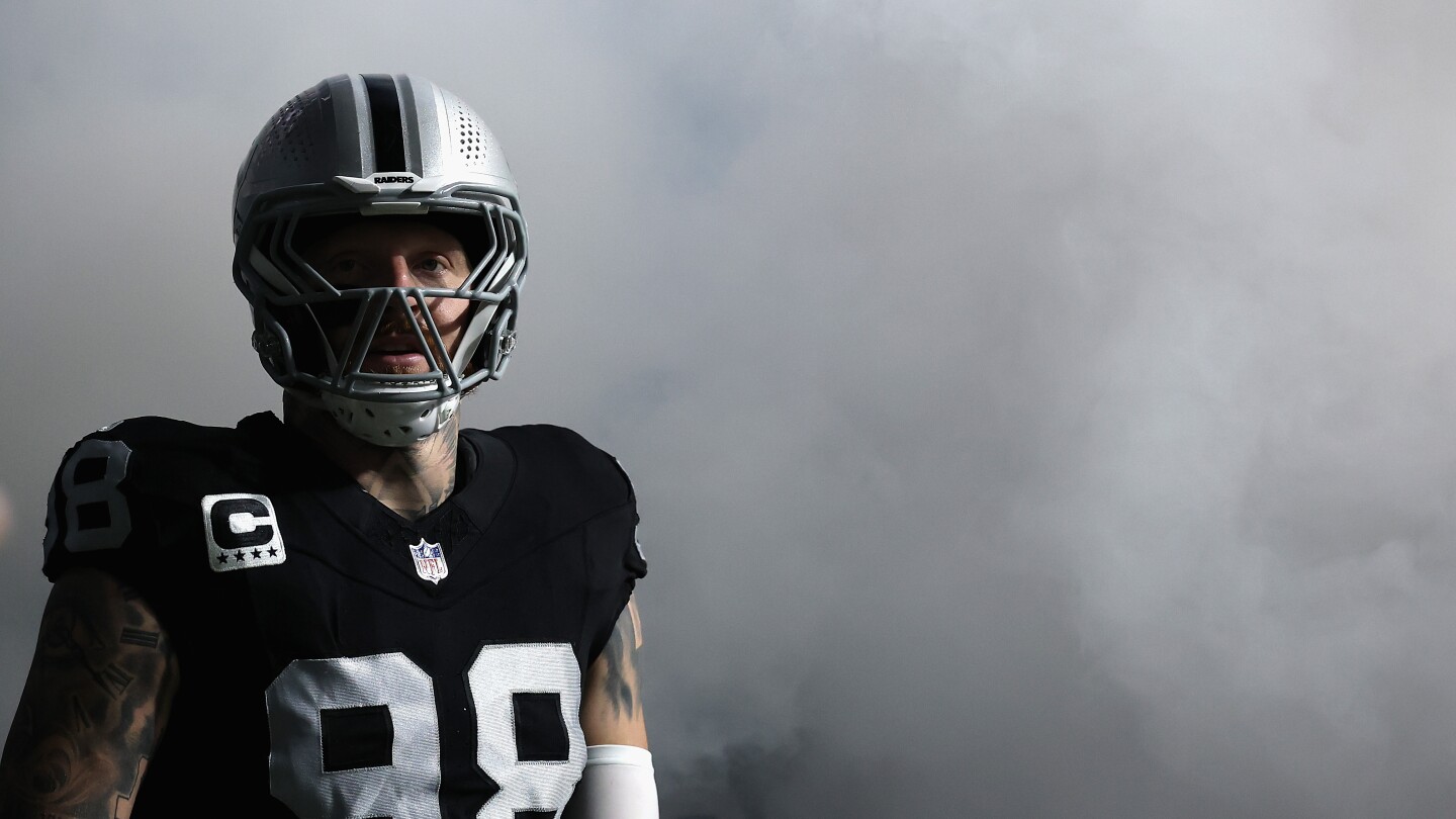 Report: Cowboys made three different offers for Maxx Crosby