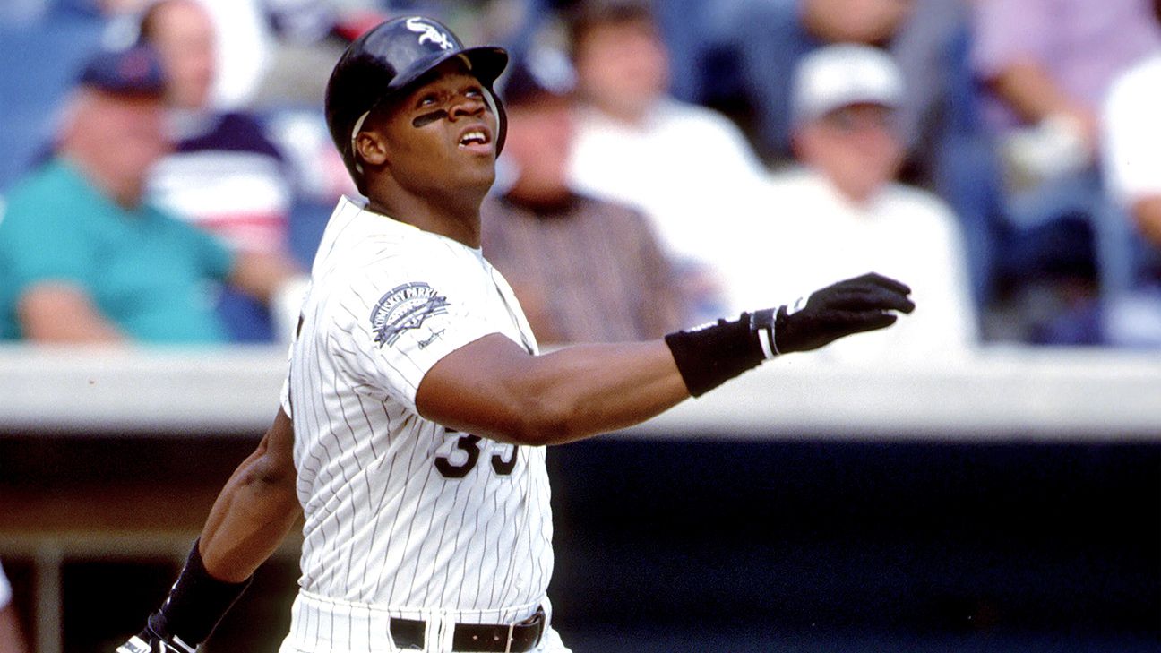 Frank Thomas files suit against White Sox, Nike and Fanatics