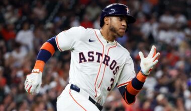 Astros' Jeremy Pena avoids injury list after injuring finger