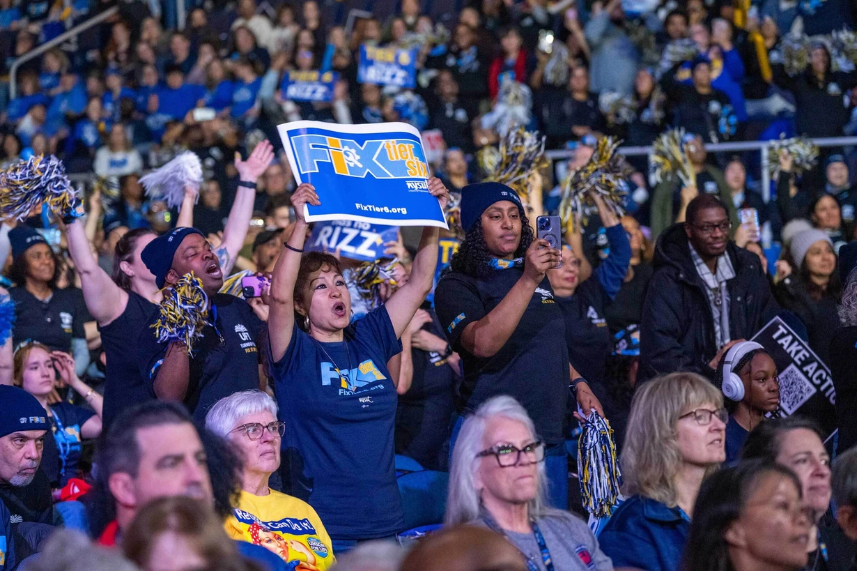 Pension battle heating up in Albany : Investigative Post