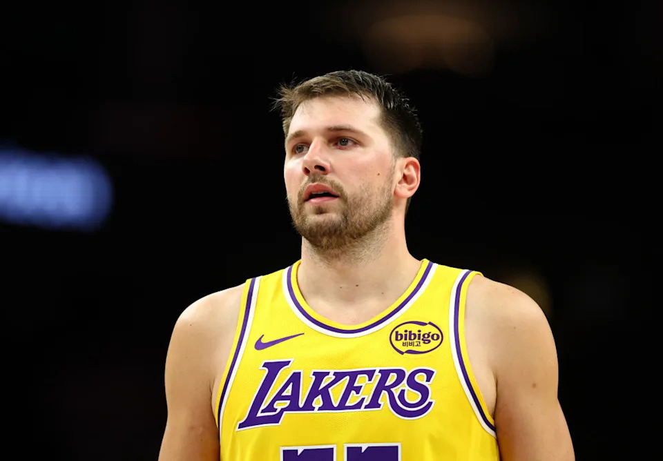 Los Angeles Lakers guard Luka Doncic (77)Mark J&period; Rebilas-Imagn Images