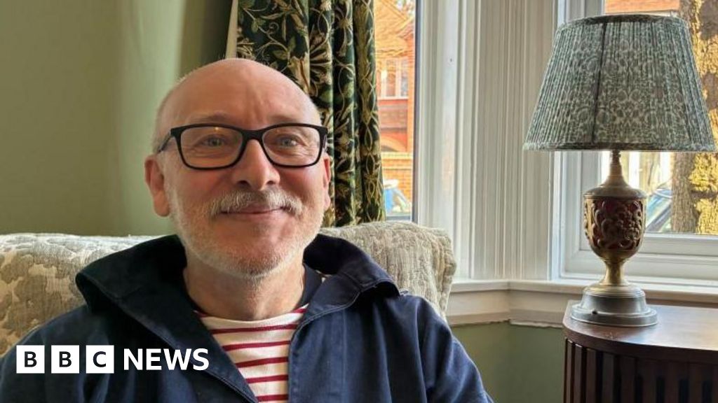 Nuneaton man says social prescribing 'has changed my life' - BBC