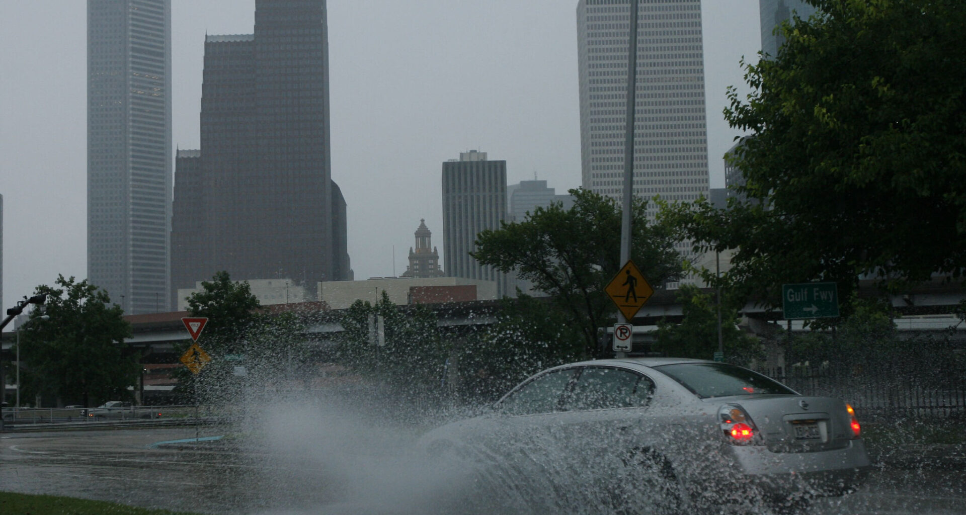 $76 million detention basin in Memorial City area will reduce floods