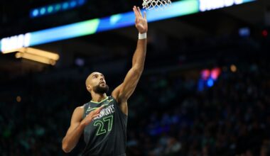 Fantasy basketball picks, DFS and betting tips for Saturday's NBA games