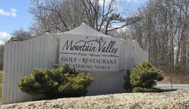 Mountain Valley Golf Course to Close; Property Rezoned for Industrial Use
